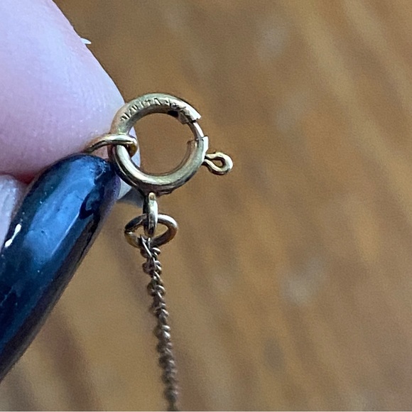 Sterling Silver Devil Tail Heart Diamond Necklace - Picture 5 of 5